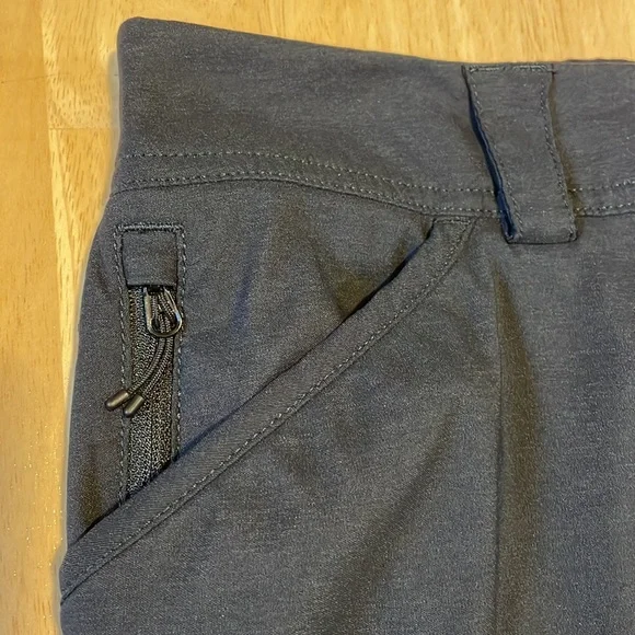 Duluth Trading Co Dry on the Fly Improved Capris - Black - Picture 7 of 16